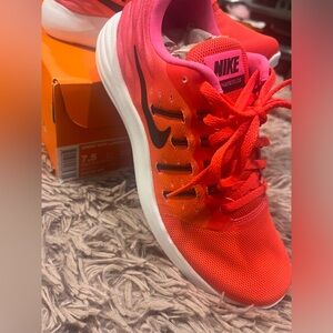 Nike Women’s Lunarstelos Shoes